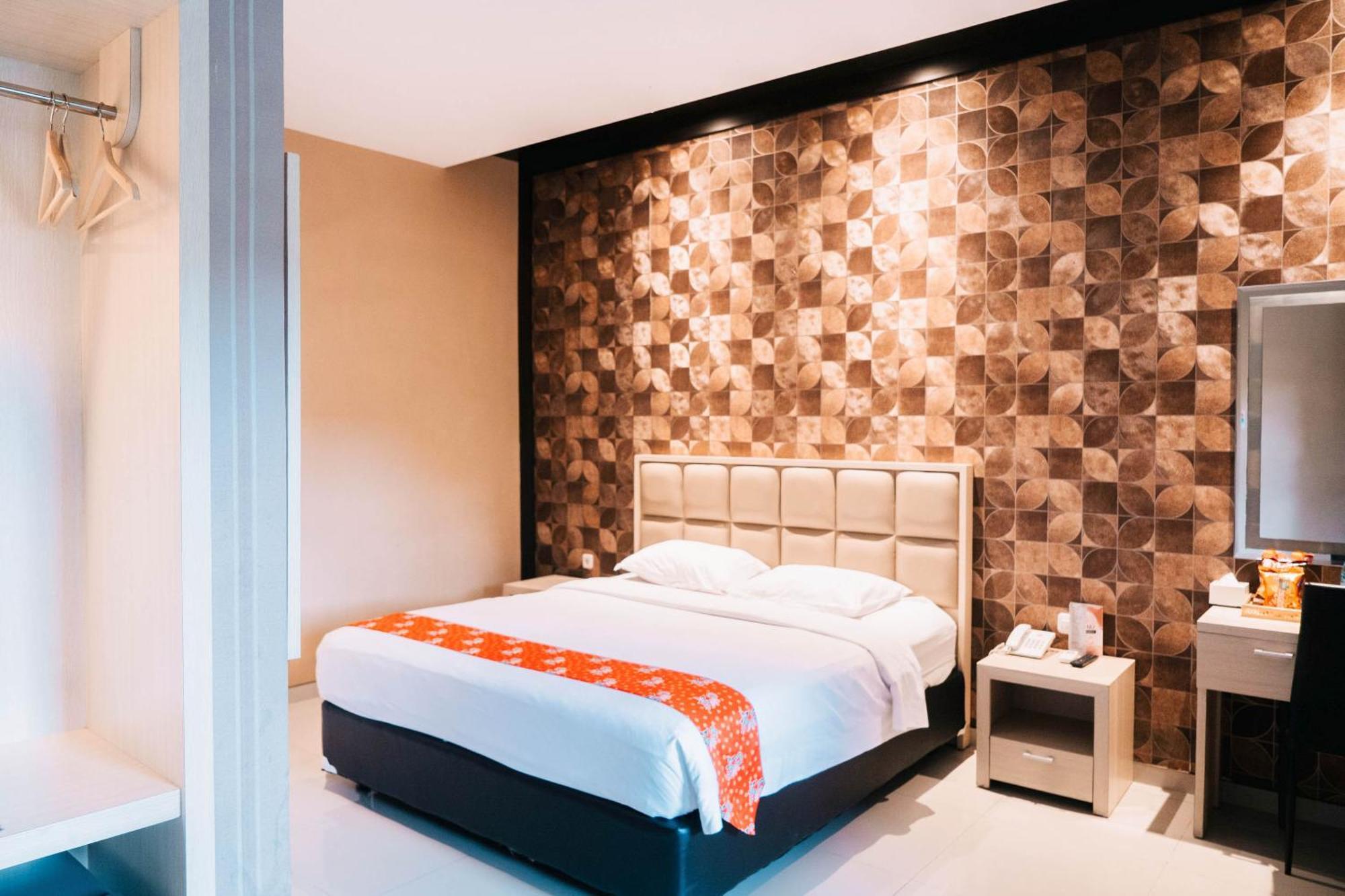New Surya Hotel Баньювангі Екстер'єр фото