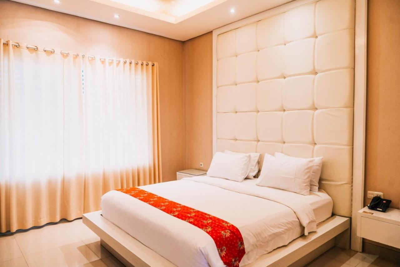 New Surya Hotel Баньювангі Екстер'єр фото